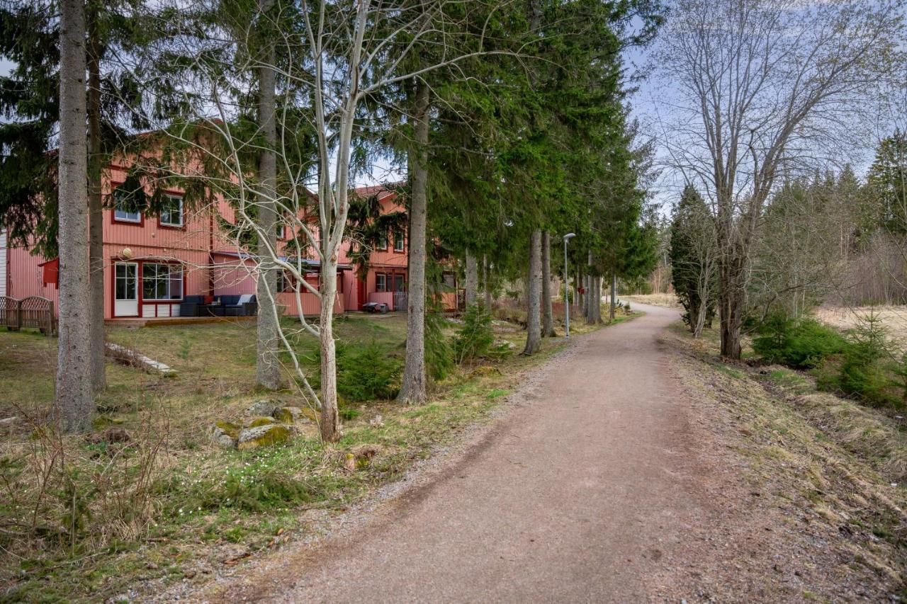 Uppsala Large Family Home Beside Forest Luaran gambar