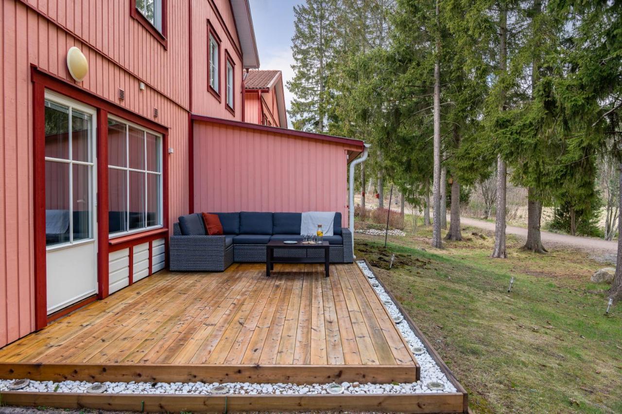 Uppsala Large Family Home Beside Forest Luaran gambar